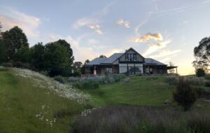 Home Exchange in Yaouk, NSW, Australia, incredible house & lush lawn