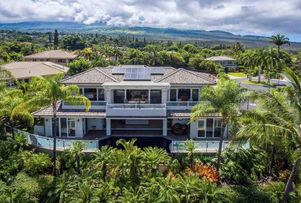 Gorgeous Hawaiian paradise