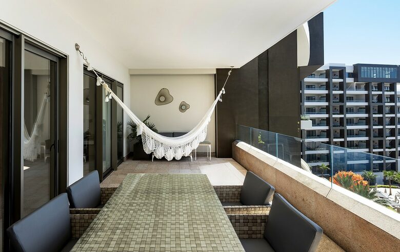Home exchange in Los Cabos at Garza Blanca Resort, private balcony