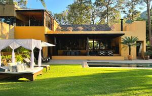 Casa Silencio - Valle de Bravo, Mexico