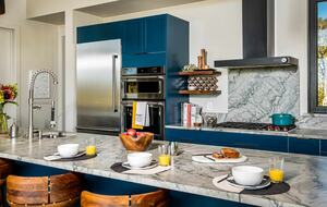Beautiful kitchen with top-notch appliances