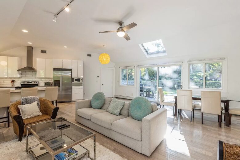 Home Exchange in Sag Harbor, NY luxurious new furnishings