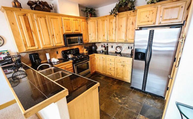 Open kitchen