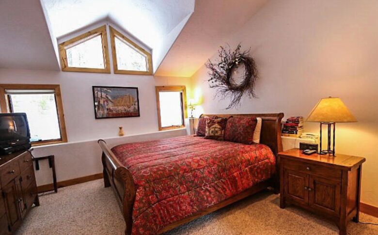 Master bedroom