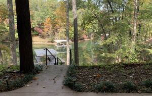 Home Exchange in Winchester, TN down to the dock