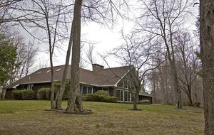Home Exchange in Muncy Valley, PA, trees and nature surround you!