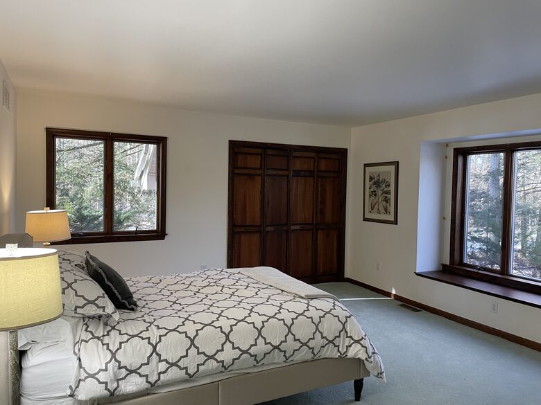 Home Exchange in Muncy Valley, PA, guest bedroom with window seat
