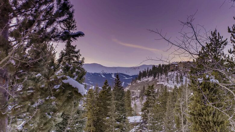 Twin Eagles Lodge - Moving Mountains - Breckenridge, Colorado