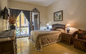 Villa Bugam – Charmantes Haus am See – Chapala, Mexiko