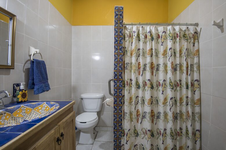 Bugam Villa - Charming Lakeside Home - Chapala, Mexico