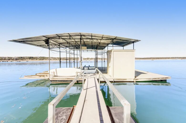 Home Exchange in Austin, TX impressive dock
