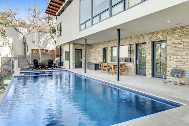 Home Exchange in Austin, TX incredible infinity pool