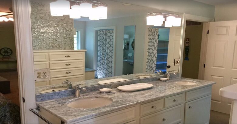 Guest bathroom