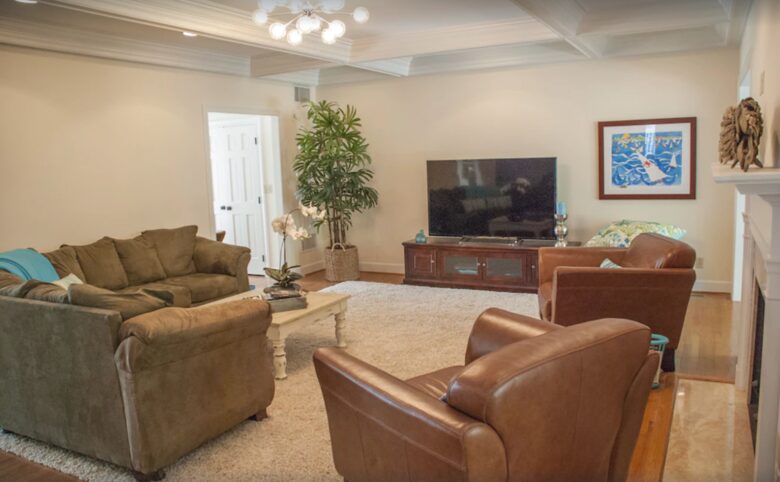 Second living room