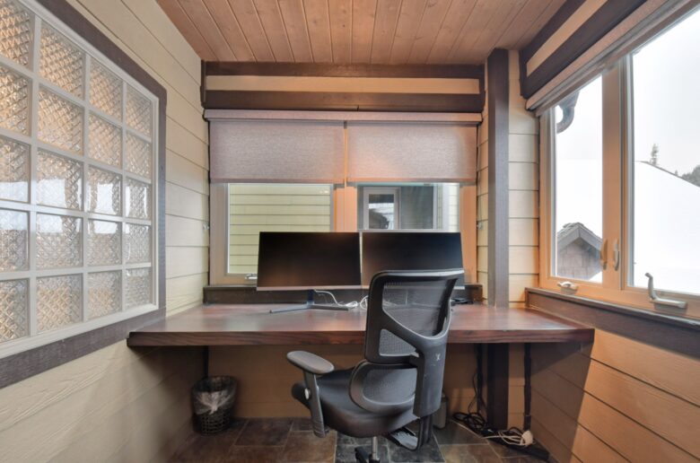 Office nook