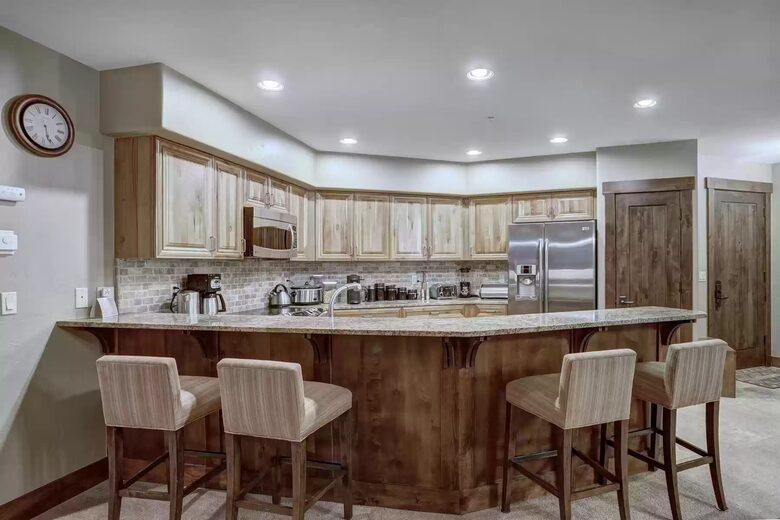 Kitchen counter