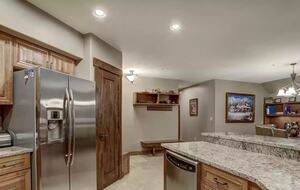 Moving Mountains - Jasper Retreat - Breckenridge, Colorado