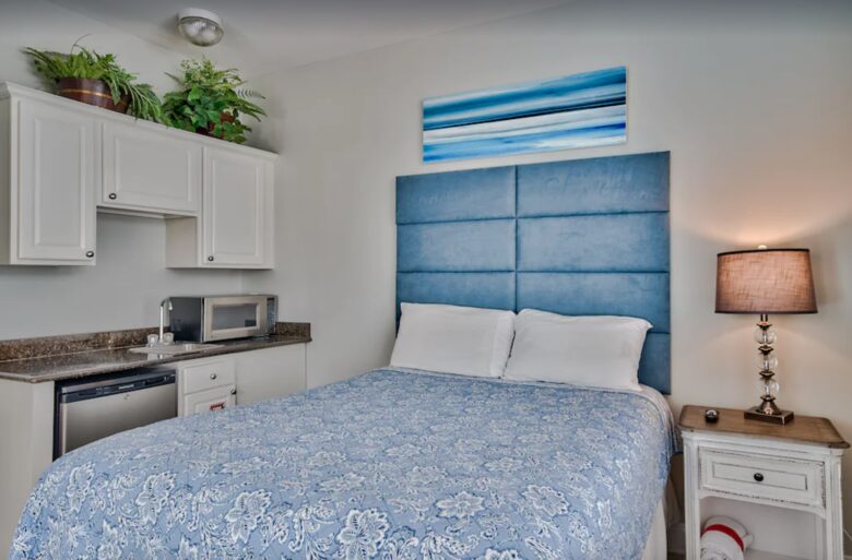 Cabana bedroom