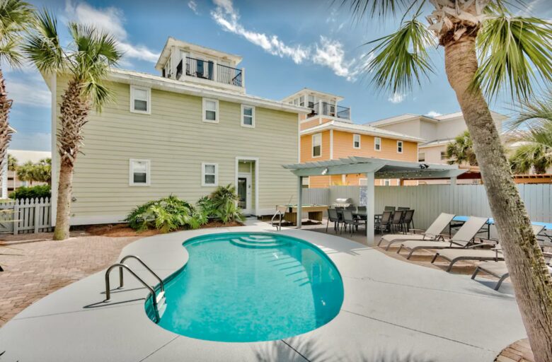 Pool area
