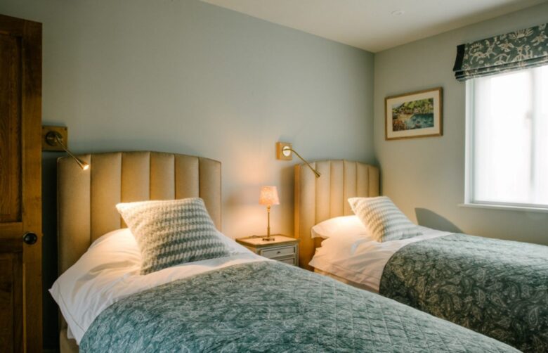 Brook House - Wincanton, United Kingdom