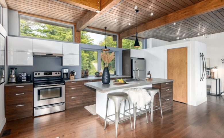 Modern kitchen
