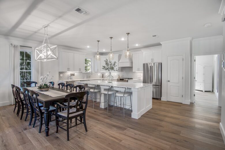 Brand New Kitchen and Flooring 2022!