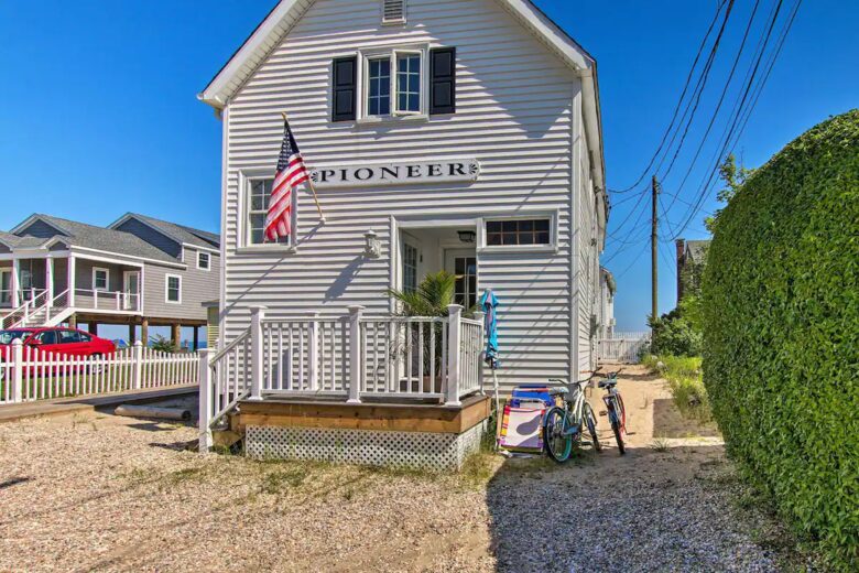 "The Pioneer" Cottage By the Sea - Old Lyme, Connecticut
