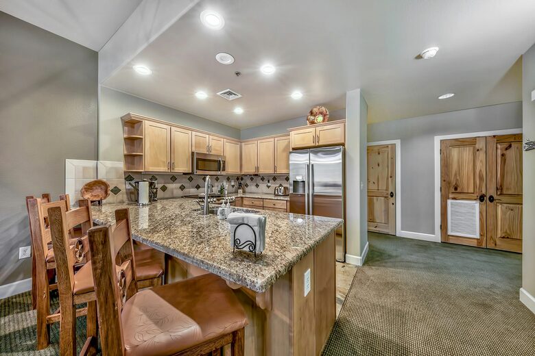 The Residence at Northstar (Tahoe 3 Bedroom Villa -Steps to Gondola) - Truckee, California
