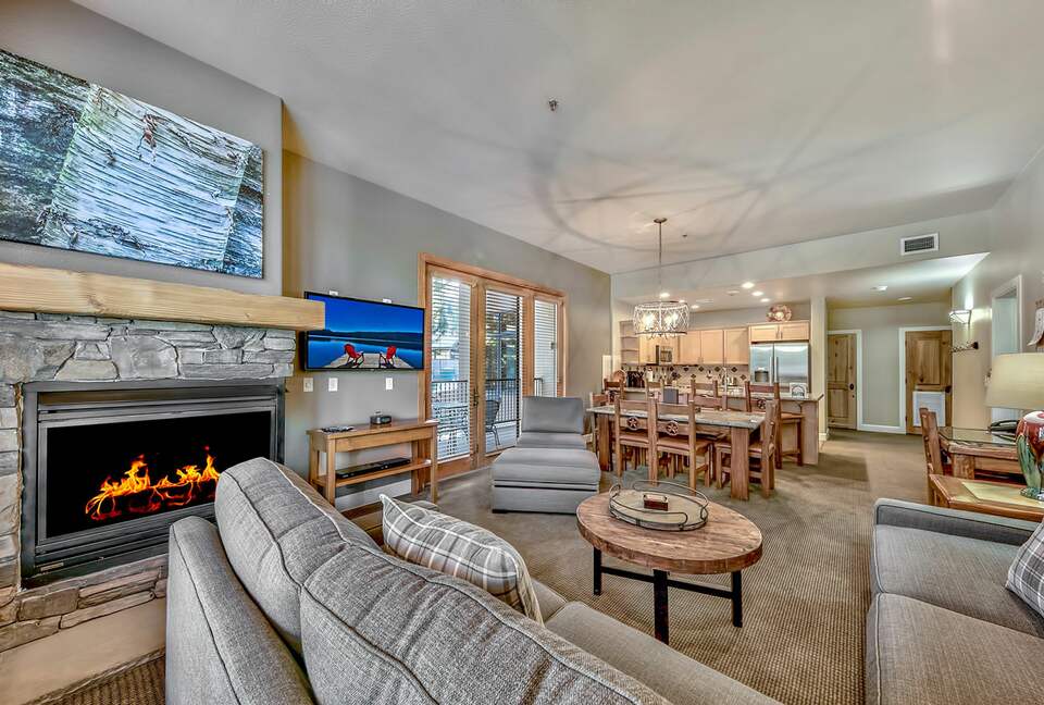 The Residence at Northstar (Tahoe 3 Bedroom Villa -Steps to Gondola) - Truckee, California