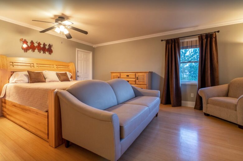 Master suite