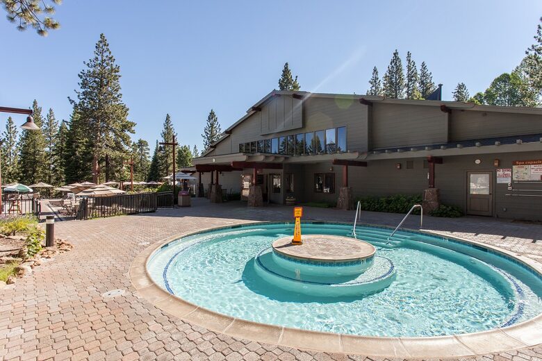 The Residence at Northstar (Tahoe 3 Bedroom Villa -Steps to Gondola) - Truckee, California