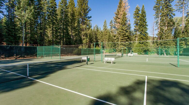 The Residence at Northstar (Tahoe 3 Bedroom Villa -Steps to Gondola) - Truckee, California