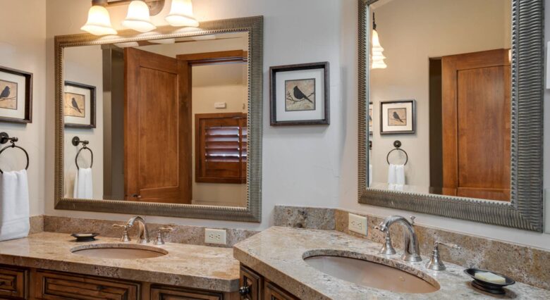 Ensuite bathroom