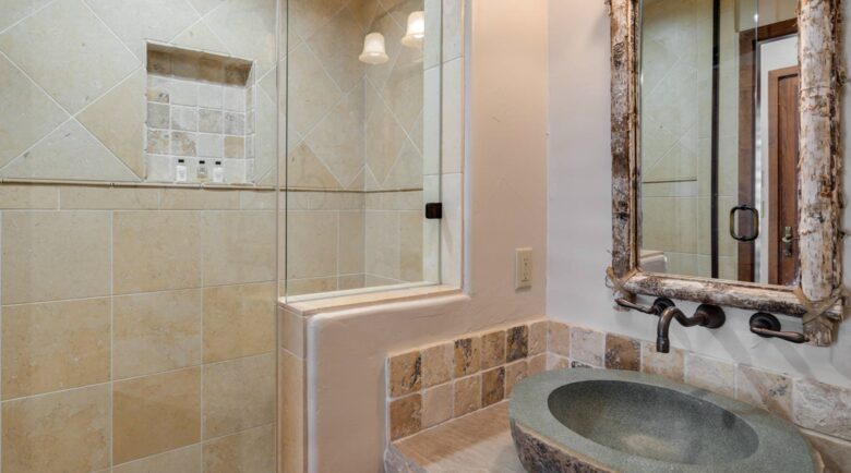 Ensuite bathroom