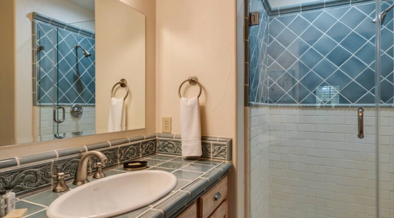 Ensuite bathroom