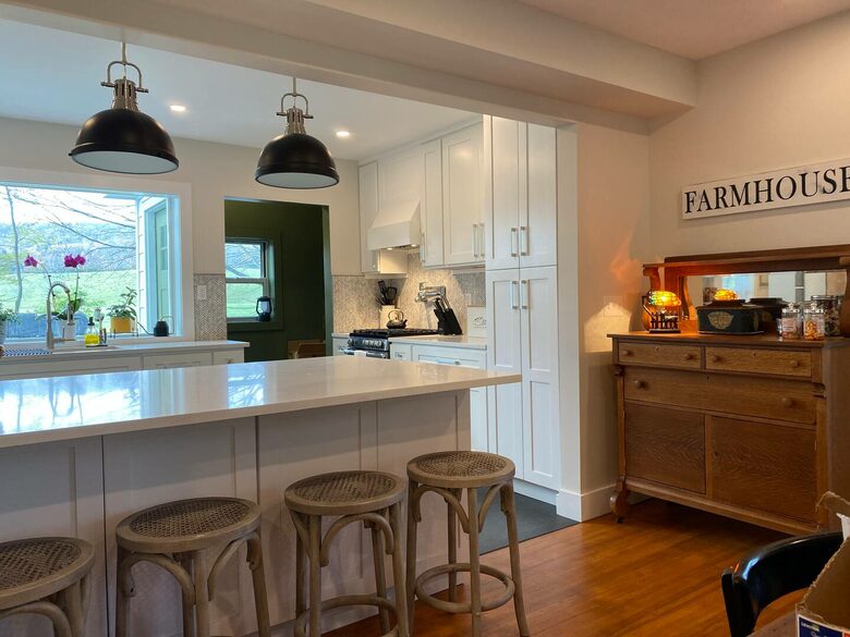 Farmhouse in the Berkshires - Hillsdale, New York