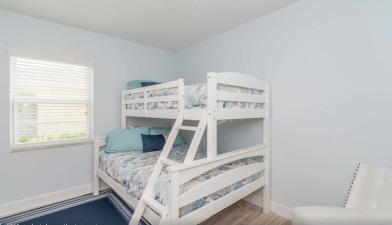 Bunk room