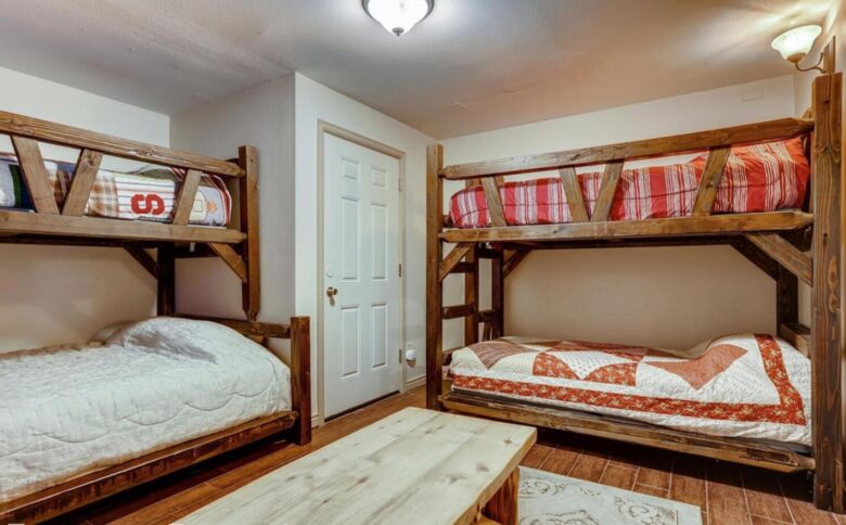 Bunk room