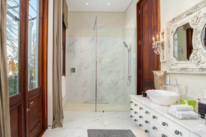 Downstairs bathroom