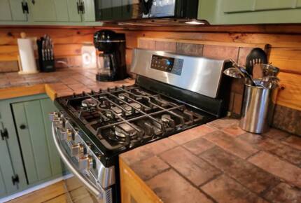 Gas stove