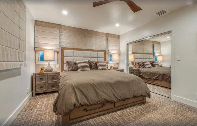 Guest room
