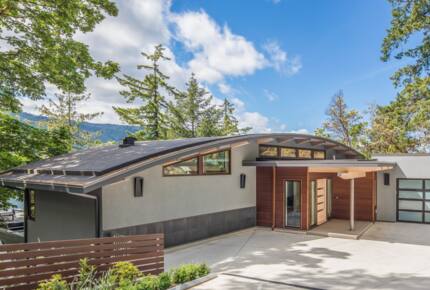Victoria Modern West Coast Home - Victoria, Canada