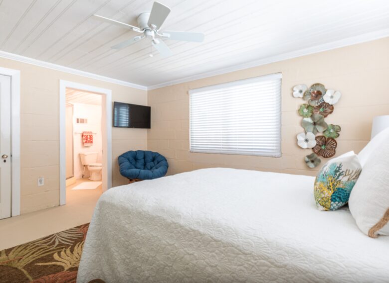 Guest room