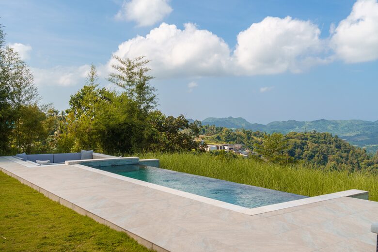 Plunge Pool