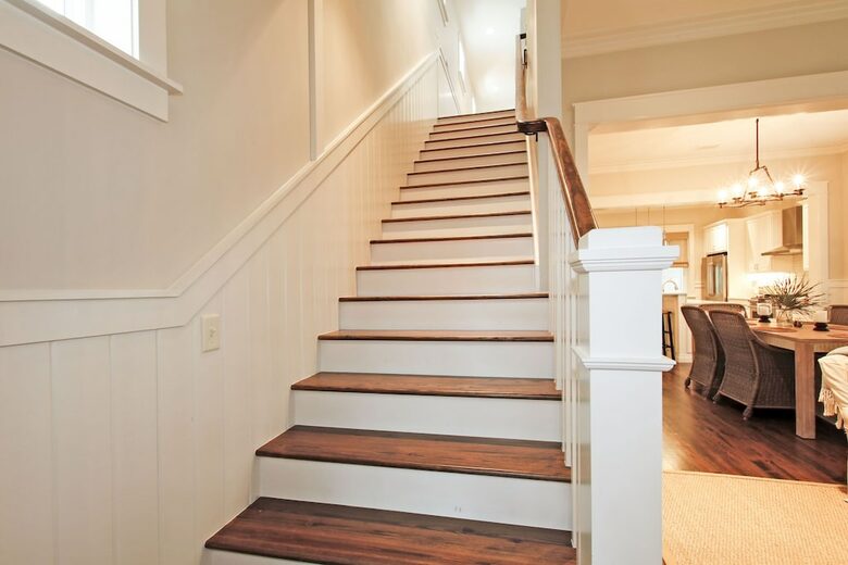 Home Exchange SANTA ROSA BEACH, FL stairs