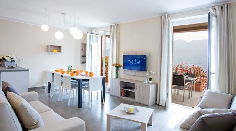 Stylish Lakeview Apartment - Sala Comacina, Italy