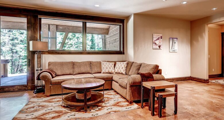 Rocky Mountain Luxury Lodge - Moving Mountains - Breckenridge, Colorado