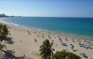 Raquet Club Condominiums - Beachfront Isla Verde - Carolina, Puerto Rico