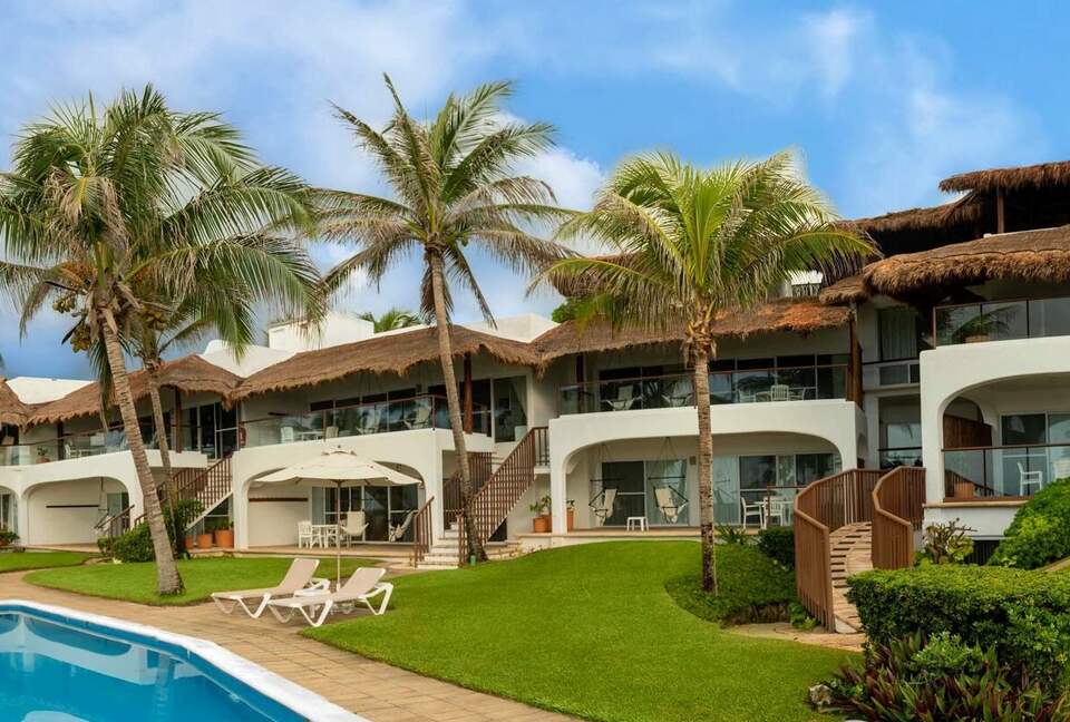 Las Villas Akumal -  2 Bedroom Oceanfront - Tulum, Mexico