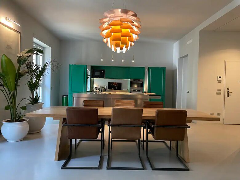 Luxurious apartment in Milan's design district - Milan, Italy
